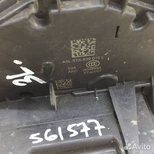 Замок двери задней левой Skoda Rapid 2019