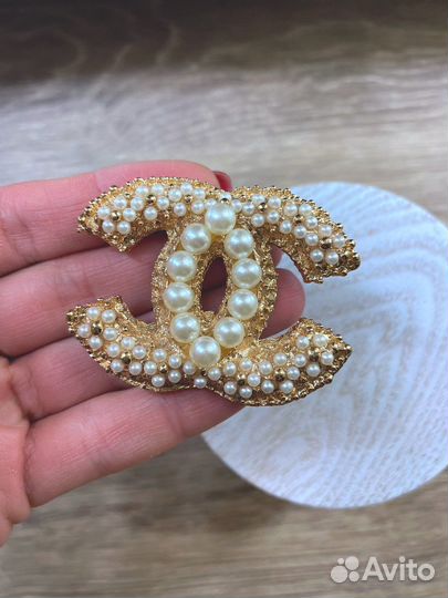 Брошь Chanel
