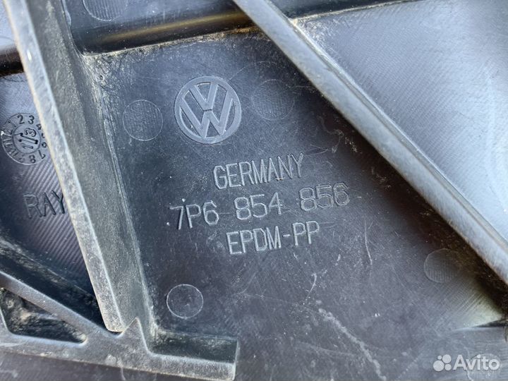 Накладка порога щиток Туарег NF 2015 год