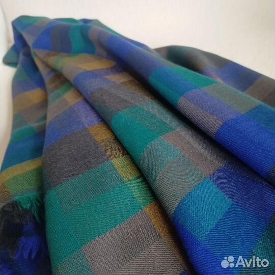 Платок, палантин шерстяной 150 х 150 см