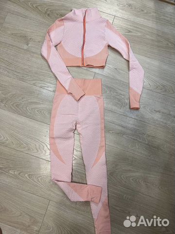 Спортивная форма женская