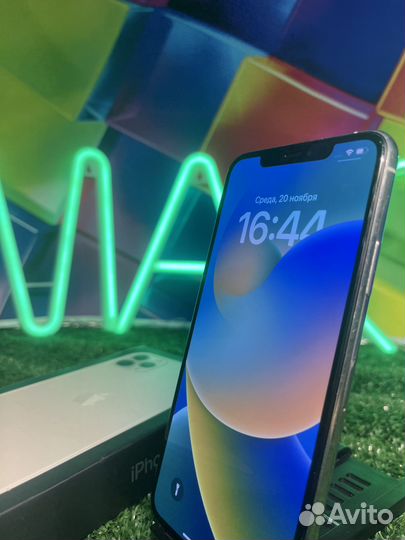 iPhone 11 Pro Max, 64 ГБ