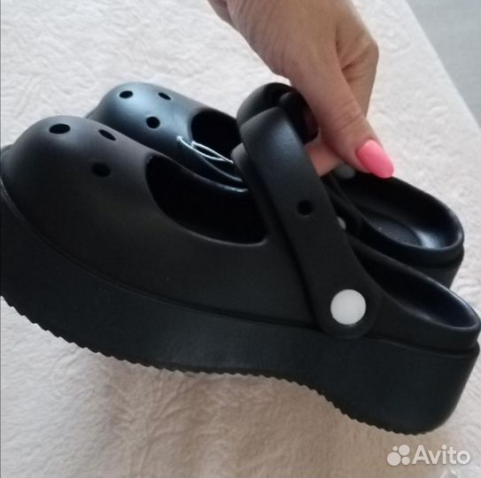 Сабо новые р. 35-36, 37-38