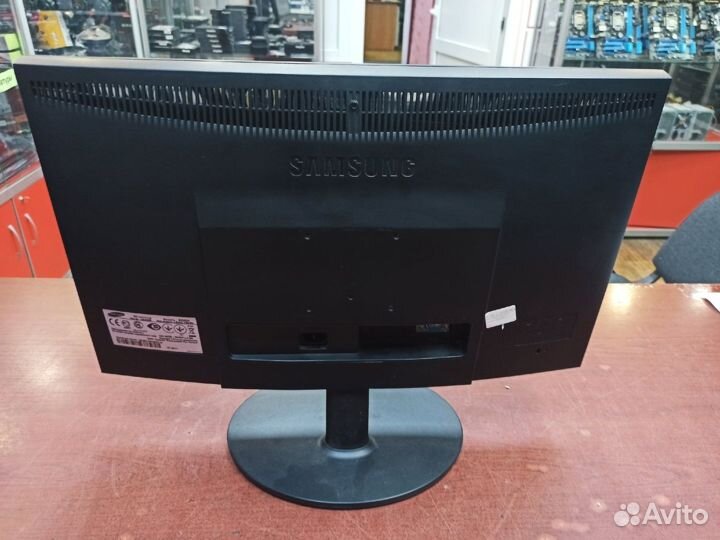 Монитор Samsung 22