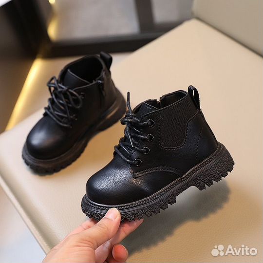 Демисезонные детские ботинки тимберленды