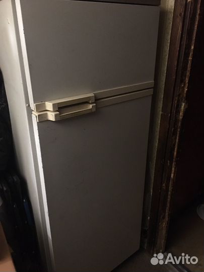Холодильник атлант бу