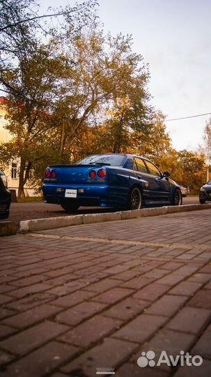 Nissan Skyline 2.5 МТ, 2000, 90 000 км