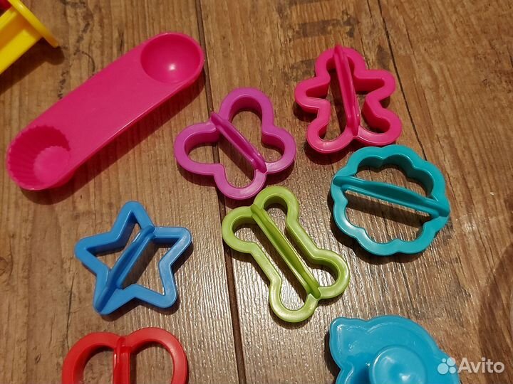 Развивающий набор формочек Play Doh. Для малышей