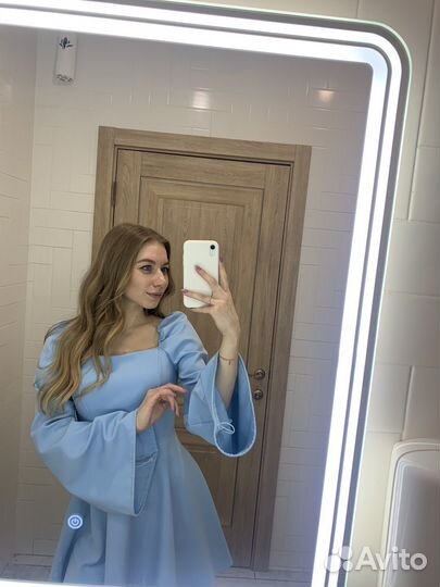 Платье праздничное