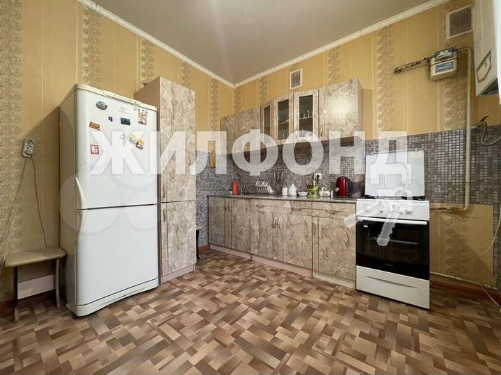 Дом 62 м² на участке 5 сот.