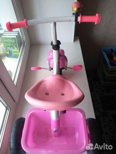 Детский трехколесный велосипед