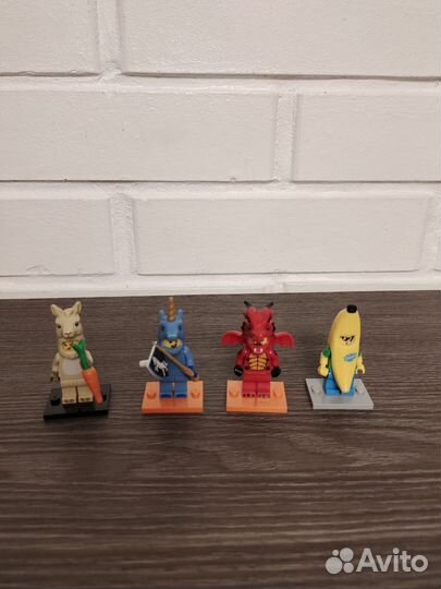 Lego minifigures