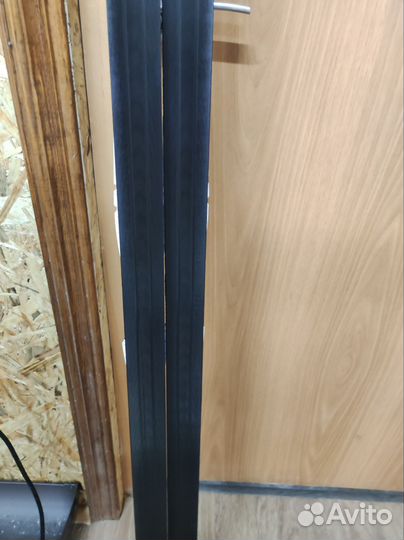 Беговые лыжи атомик