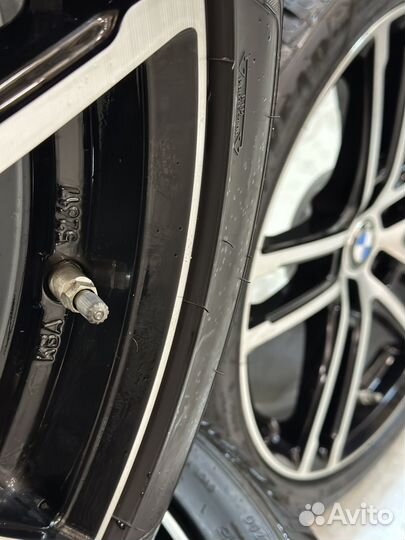Комплект зимних колес Goodyear RNF R18 для BMW G30