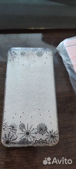 Чехлы и стёкла на Meizu M5 Note