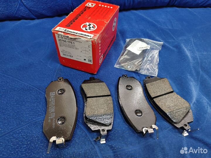 Комплект передних колодок Zimmerman Subaru