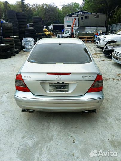 Кузов w211 AMG m112 3.2 Mercedes Япония дорест