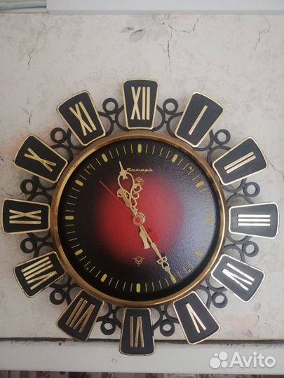Часы Янтарь