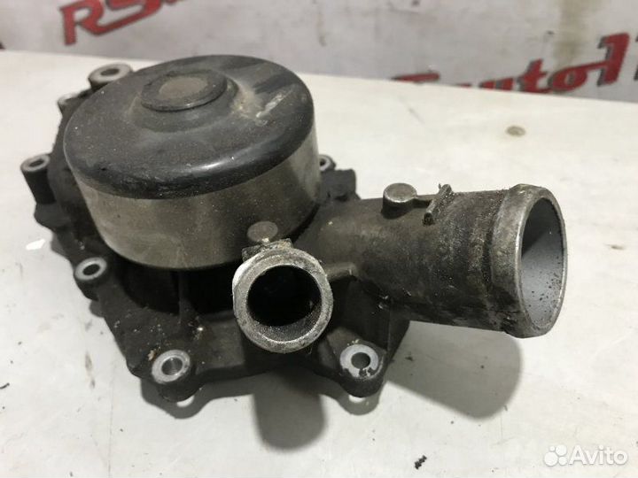 Помпа водяная Mercedes-Benz Gl-Class X164