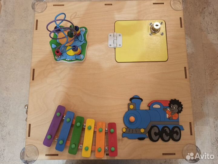 Детская развивающая игрушка Бизикуб 40х40х40