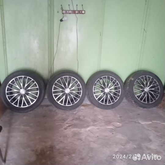 Литые диски r17 5x105 б/у