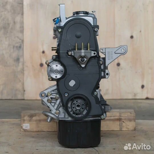 Двигатель 4G18 lancer новый