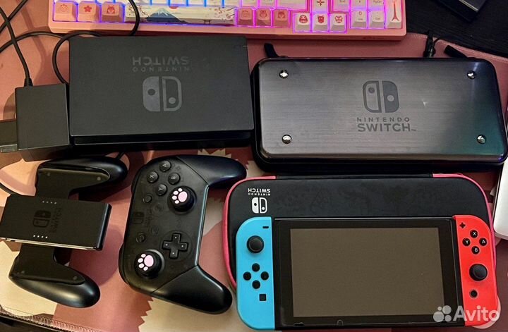 Nintendo switch, рст + Pro controller и 2 чехла