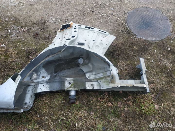 Hyundai elantra V md задняя левая арка,порог