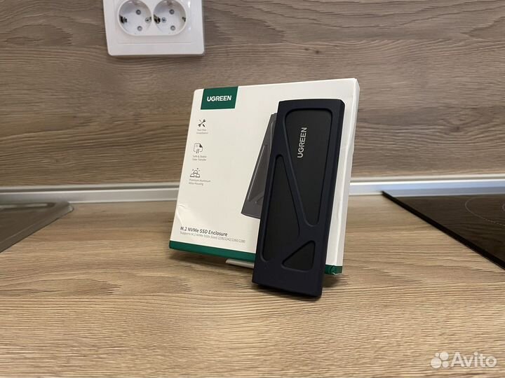 Внешний корпус/бокс для SSD M.2 NVMe Ugreen