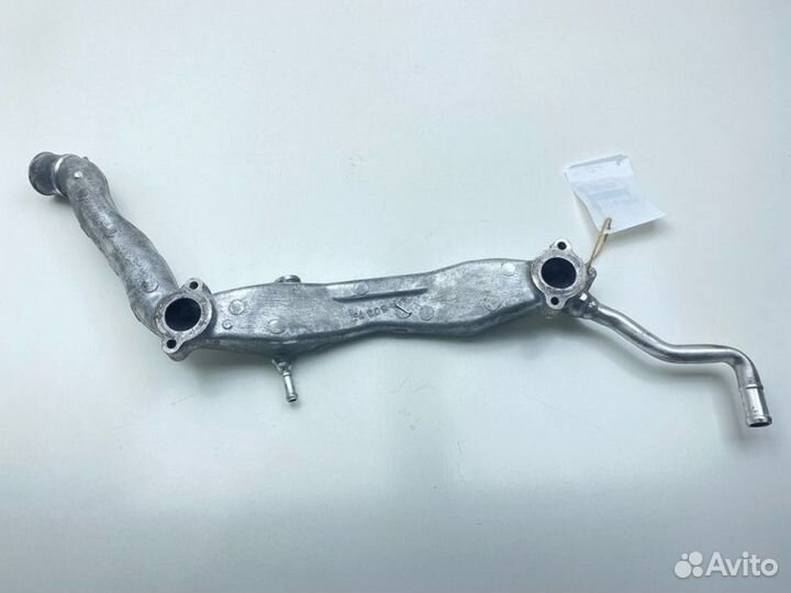 Патрубок системы охлаждения Subaru Forester SG5