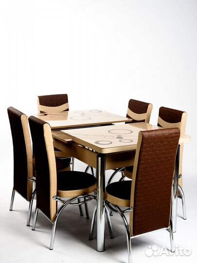 Стол раскладной и стулья 6 шт