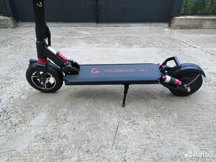 Электросамокат Kugoo X1