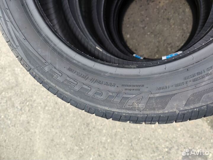 Viatti Strada Asimmetrico V-130 195/50 R15 82T