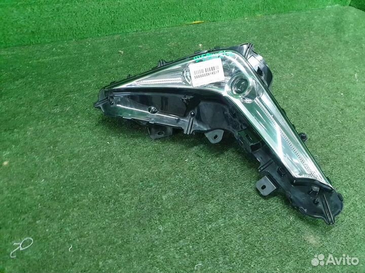 Фара противотуманная левая/дхо Lexus LX570