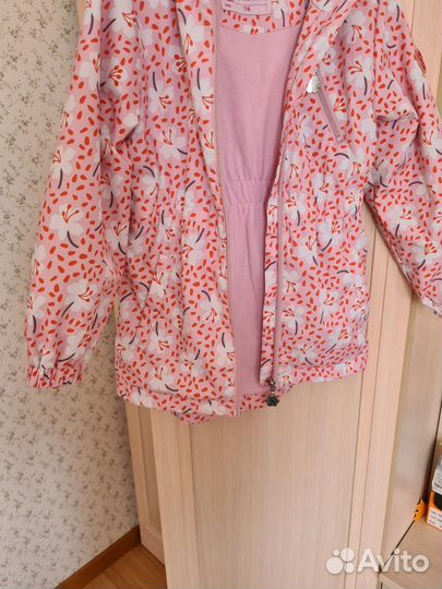 Ветровка для девочки