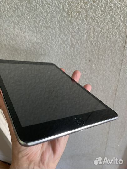 iPad mini 2 A1490 cellular + WiFi 16 gb