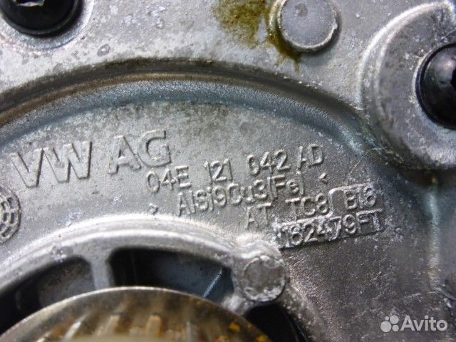 Насос водяной помпа Skoda Karoq с 2017г