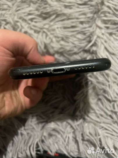 iPhone Xr, 128 ГБ