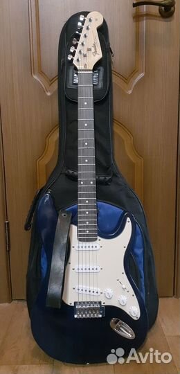 Fender Stratocaster (Реплика) + Чехол + Ремень