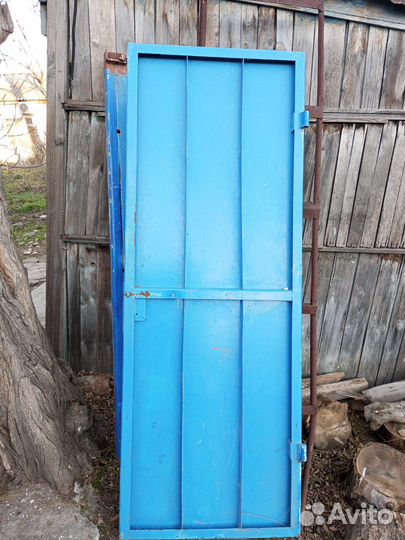 Металлическая дверь бу