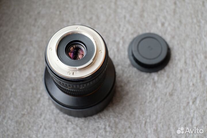 Объектив Samyang 14 мм f/2.8 ED