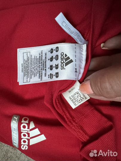 Футболка adidas