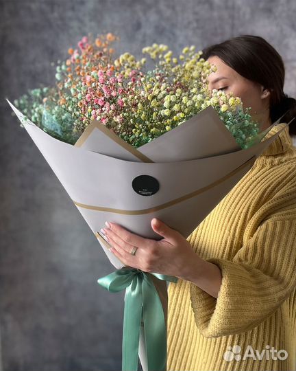 Букет цветов с доставкой из Радужной Гипсофилы