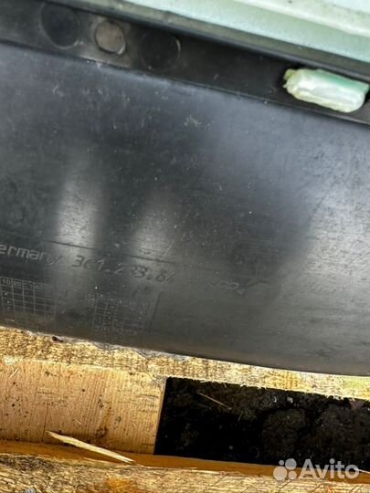 Обшивка двери передняя правая Volkswagen Passat