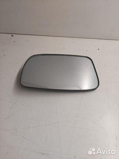 Стекло зеркала наружного левого Toyota Prius 2