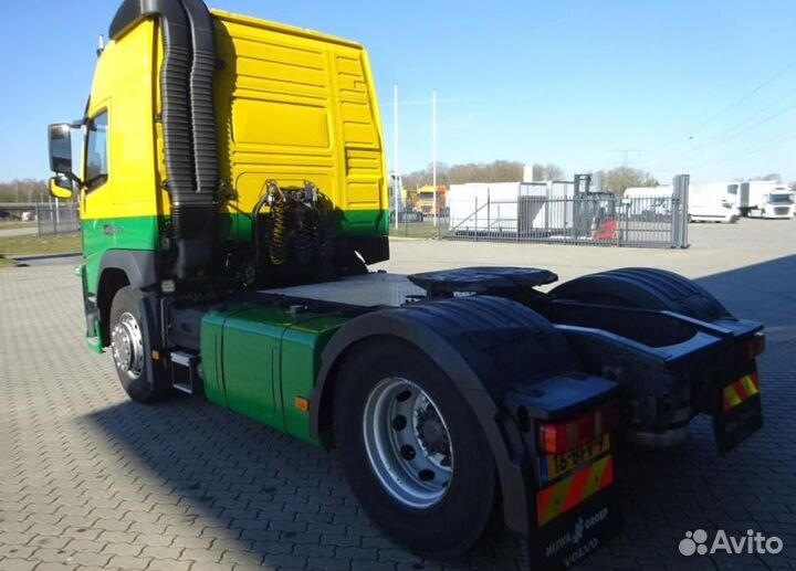 Pазбираем грузовик Volvo FM с 2013