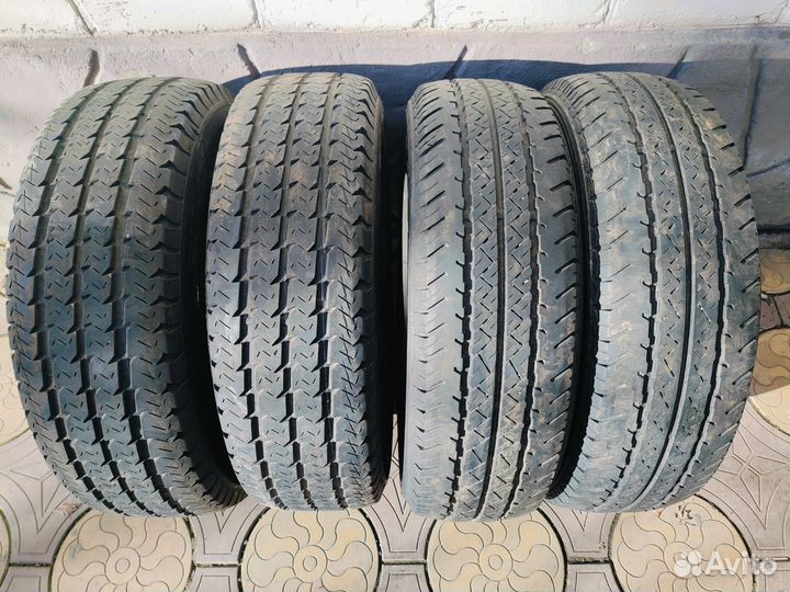 Nexen CP 321 195/70 R15C 104B