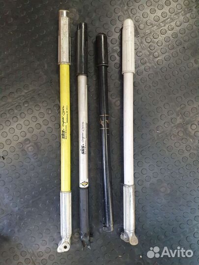 Велозапчасти, насосы по 300 (sks)