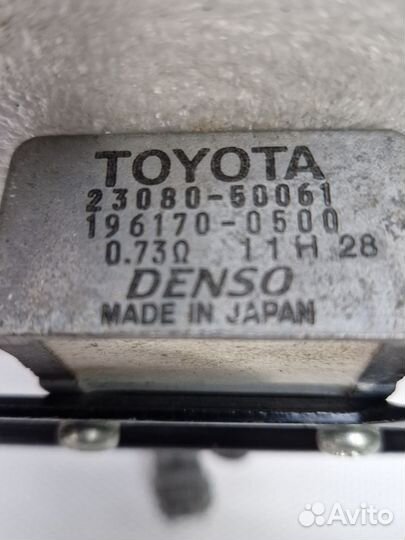 Toyota Land Cruiser 100 LX Реле топливного насоса