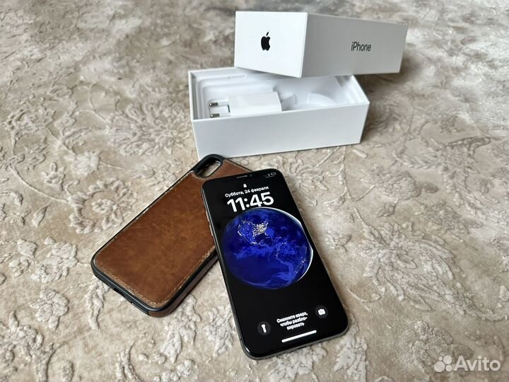 iPhone X, 256 ГБ